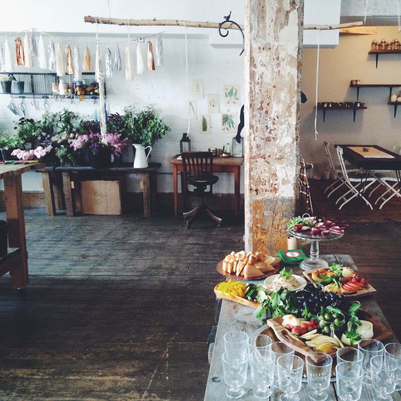 Processed with VSCOcam with f2 preset