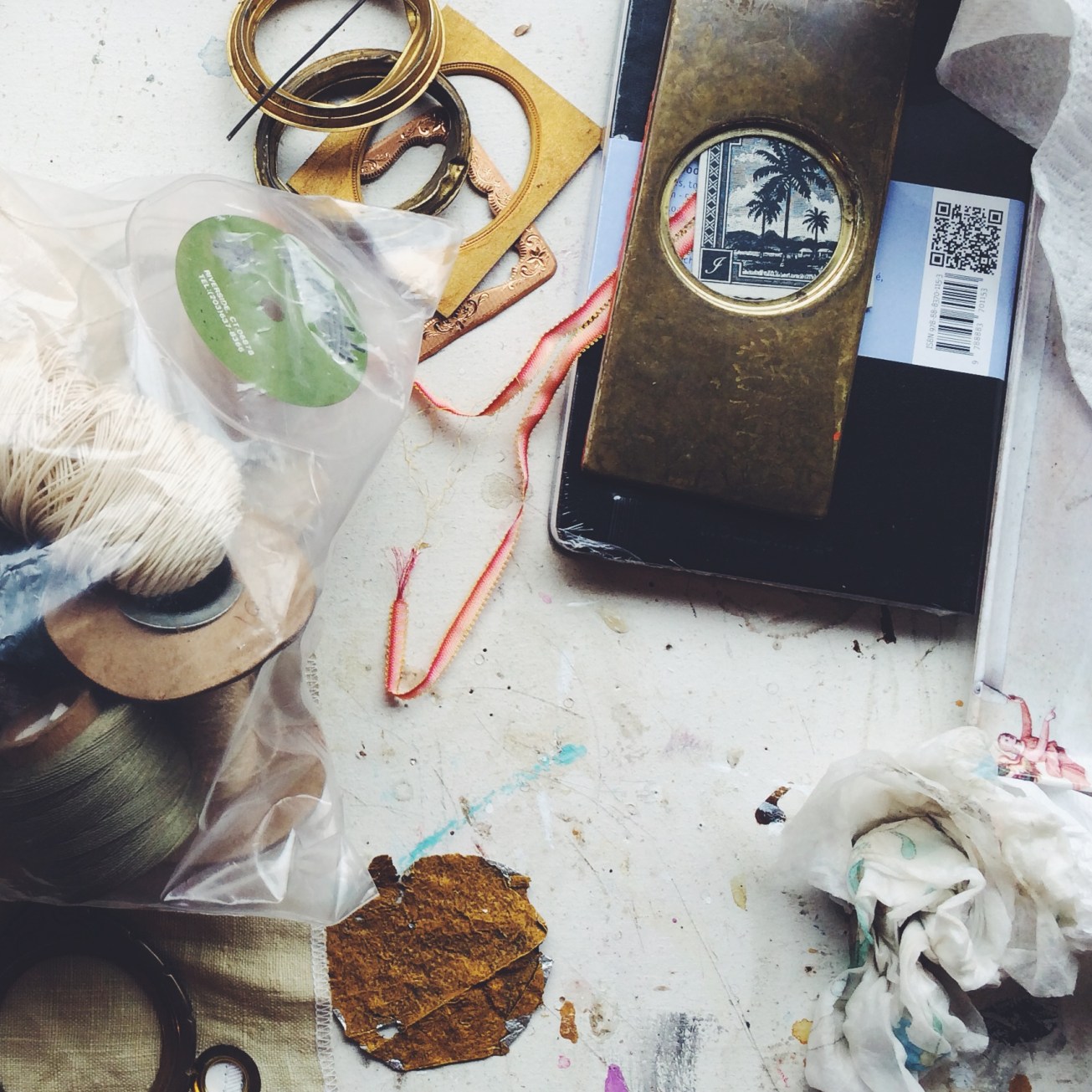 Processed with VSCOcam with f2 preset