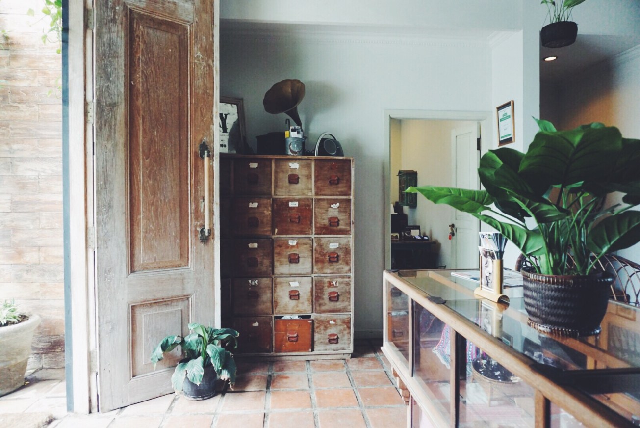 Brown Feather Hotel Lobby