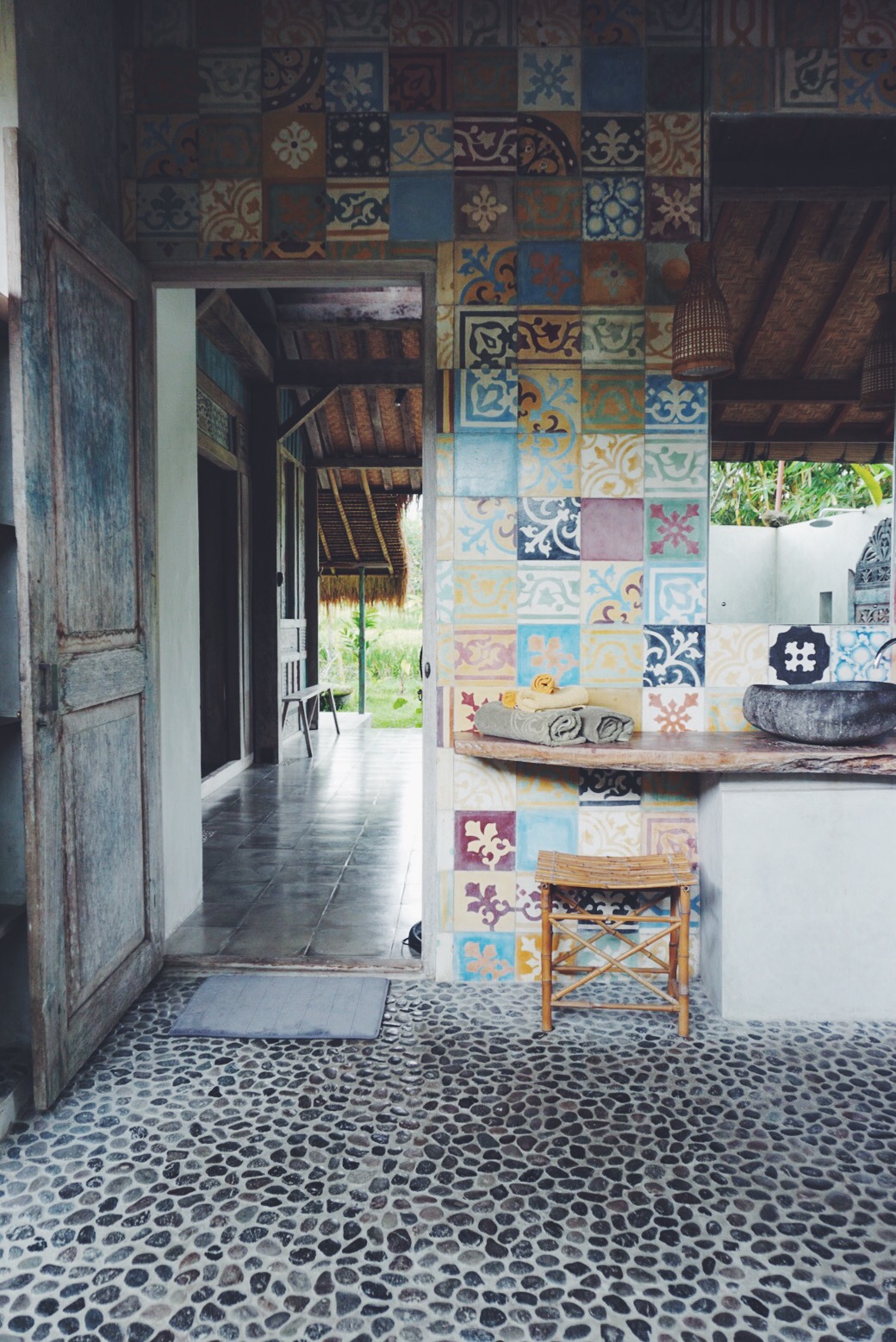 Processed with VSCOcam with f2 preset