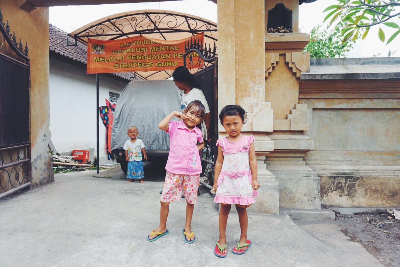 these girls begged me to take their photo! The cutest!